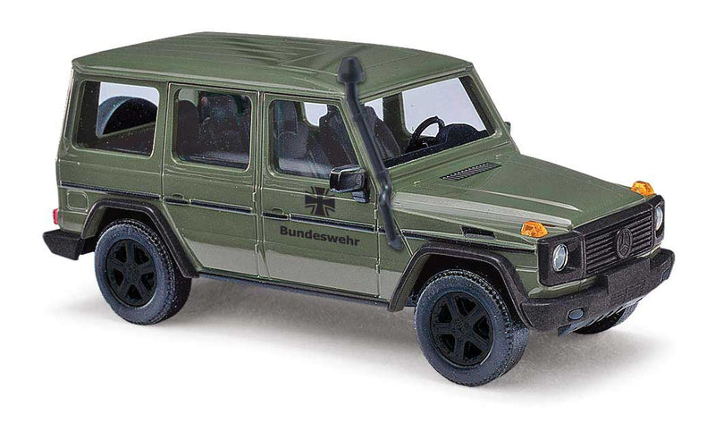 1990 Mercedes-Benz G-Klasse SUV - Assembled -- German Army (green)