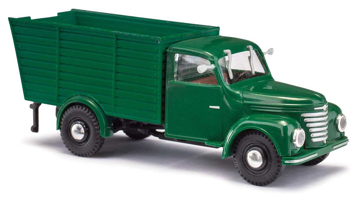 1954 Framo V901-2 Animal Transport Truck - Assembled -- Green