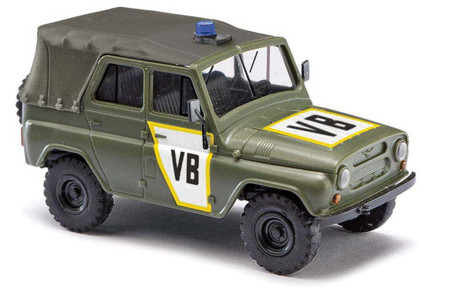 1972-2003 UAZ 469 Open-Roof SUV - Assembled -- Polizei Tschechoslowakei VB (green, white, yellow, German Lettering)