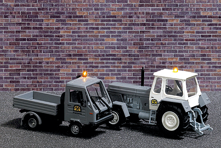 Construction Equipment Tractor/Multicar w/Blinking Lights