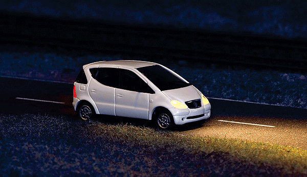Mercedes-Benz A Klasse Station Wagon w/Working Lights - Assembled -- White