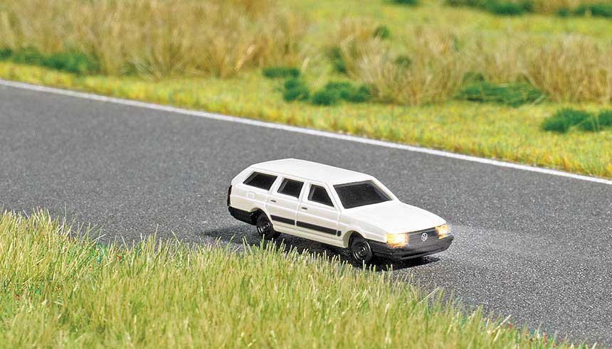 Volkswagen Passat Station Wagon with Working Lights - Assembled -- Various Colors - 14-16V-2