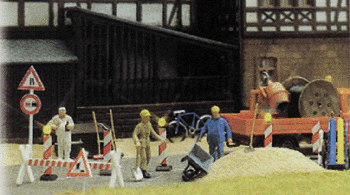 Construction Zone Blinkers -- 7 Stanchions (4 w/Blinking LEDs), Assorted Signs & Small Control Unit