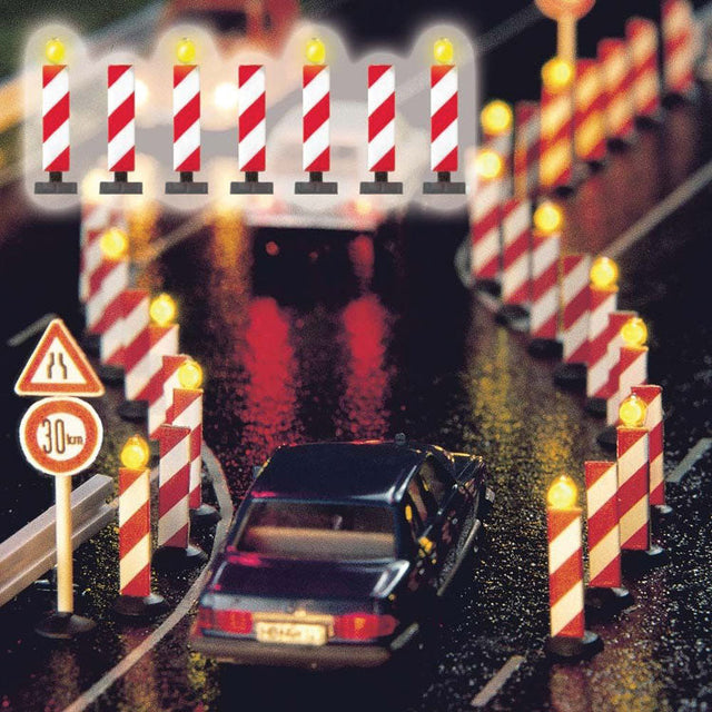 Construction Signs pkg(7) -- 4 Blinking, 3 Non-Blinking