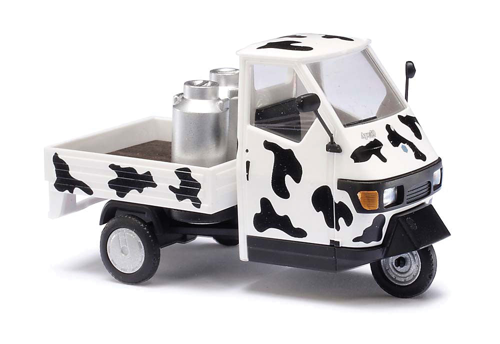 Piaggio Ape 50 Pickup Truck - Assembled -- With 2 Milk Cans, Black & White Cow Spots