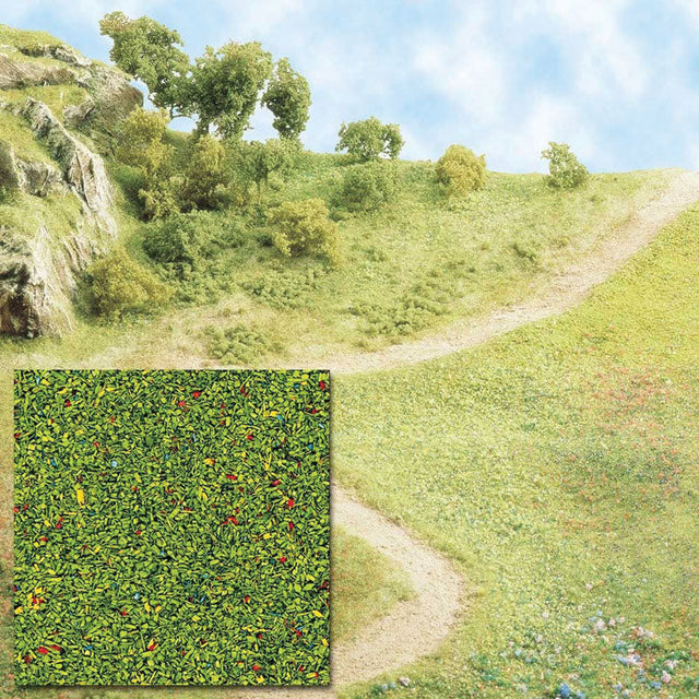 Grass Scatter Material Ground Cover -- Green w/Blooms 2-13/16oz  80g