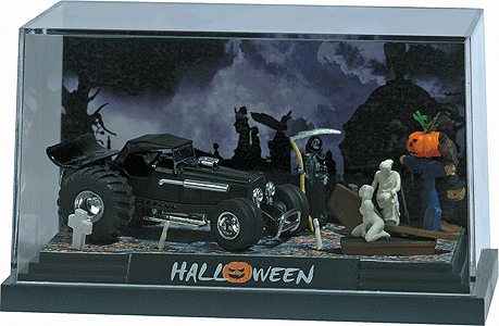Complete Miniature Scene -- "Halloween"