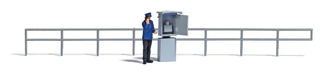 Dispatcher Signal Mast Telephone Miniature Scene -- Telephone Box, DR Worker Figure, Safety Railing-1