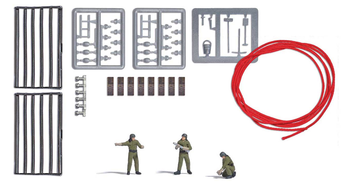 East German Firefighter Crew - Action Set -- Three Firefighters, Hose, Hose Couplings, Tools-2