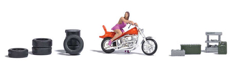 Biker Model - Action Set -- Motorcycle, Figure, Tires, Drum, Cart, Totes-2