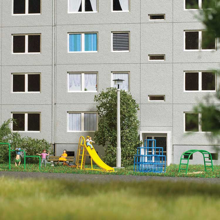 Playground - Action Set -- 2 Children, Tower, Arch, Slide, Horizontal Bar-3