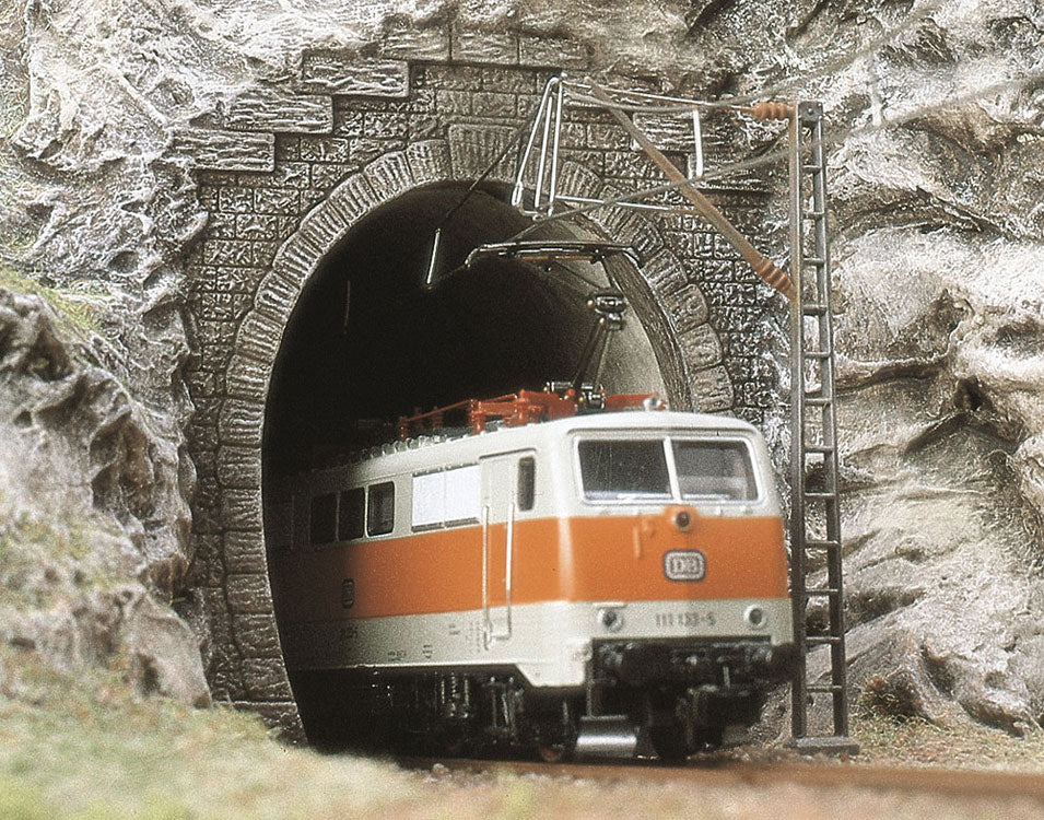 Single-Track Cut-Stone Tunnel Portal -- With Stepped Top pkg(2)