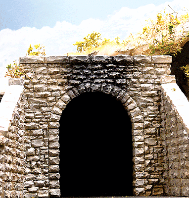 Single-Track Random Stone Tunnel Portal -- 5 x 4-3/4"  12.7 x 12.1cm