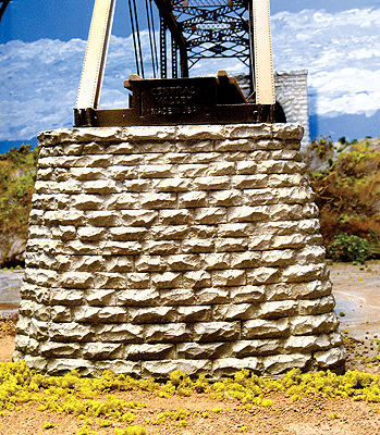 Single-Track Cut Stone Bridge Pier w/Pointed End -- 4-5/8 x 1 x 3-3/4"  11.7 x 2.5 x 9.5cm