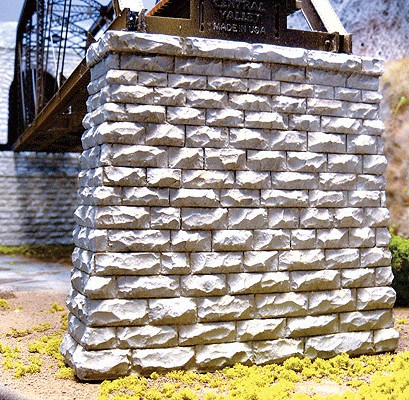 Single-Track Cut Stone Bridge Pier w/Rectangular Base -- 3-3/4 x 1 x 3-1/2"  9.5 x 2.5 x 8.9cm