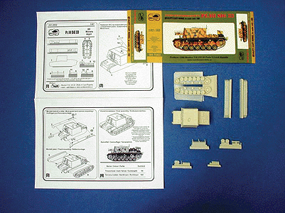 Military - Former German Army WWII - Self-Propelled Guns (Resin Kit) -- Pz.III Chassis w/SiG 33 150mm Howitzer