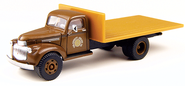 1941-1946 Chevrolet Flatbed Truck - Assembled - Mini Metals(R) -- Tri-County Lumber (brown)