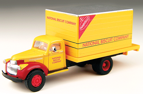 1941-1946 Chevrolet Box Delivery Truck - Assembled - Mini Metals(R) -- Nabisco (yellow, red)-1