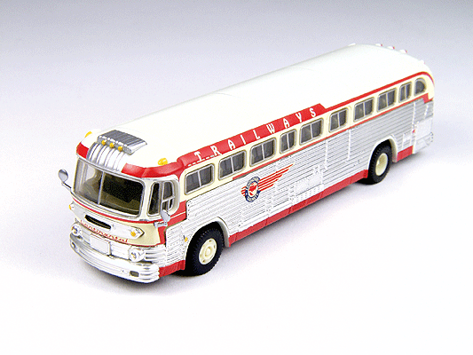 GMC PD 4103 Intercity Bus - Assembled - Mini Metals(R) -- Trailways (silver, red, white, Destination: Dallas)