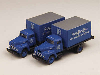 Mini Metals American Trucks International Harvester (Diecast, Assembled pkg( -- R-190 1950s Express Van; Nickel Plate Road