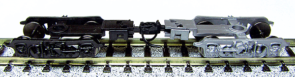 4-Wheel Passenger Car Truck w/Coupler & Metal Wheelsets -- With Micro-Trains(R) Knuckle Coupler (silver) 1 Pair