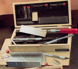 Deluxe Hobby-Craft Modelers Knife & Tool Set