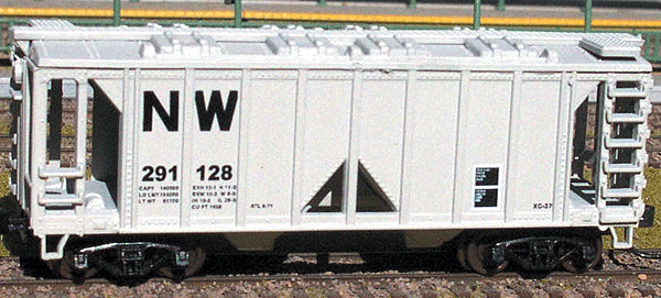 2-Bay Rib Side Covered Hopper 3-Pack -- Norfolk & Western (Post '71)