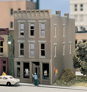 Bruce's Bakery - Woodland Scenics DPM Landmark Structures(R) -- Kit - 1-3/4 x 3"  4.3 x 7.5cm