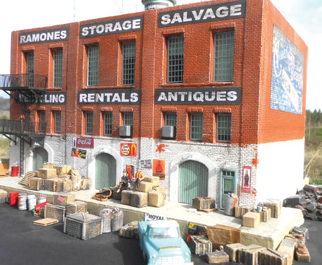Ramones Storage and Salvage -- Cast Hydrocal Kit - 13 x 10 x 7"  33 x 25.4 x 17.8cm-2