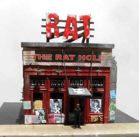 The Rat Hole -- Cast Hydrocal(R) Kit with Signs - 5-1/2 x 8"  14 x 20.3cm-3
