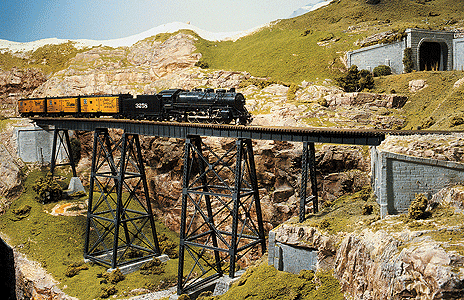 Tall Steel Viaduct -- Kit - Scale Length: 210'  64m
