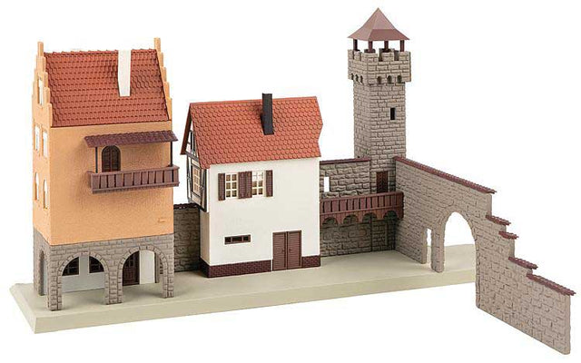 Town Wall in Retro Packaging -- Kit - 9-13/16 x 7-1/4 x 5-5/8"  24.9 x 18.4 x 14.2cm-1