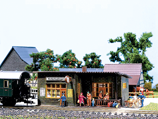 Wayside Station -- 4-7/8 x 3-3/16"  12.4 x 8.1cm
