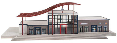 Winterberg Citizens' Train Station -- Kit - 20 x 7-11/16 x 6-1/8"  51 x 19.5 x 15.5cm-2