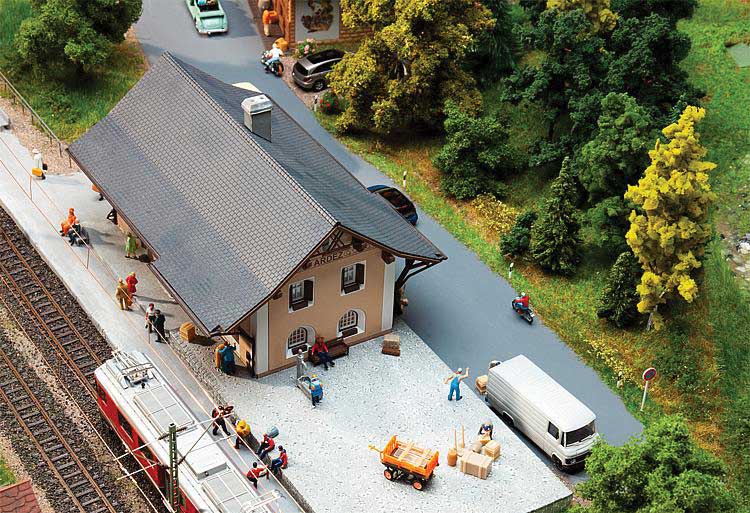 Ardez Station -- Kit - 15-3/4 x 5-13/16 x 4-1/2"  40 x 14.8 x 11.5cm-4