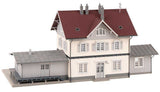 Owen Train Station with Outhouse Building -- Kit - 30.8 x 14 x 14.2cm-3