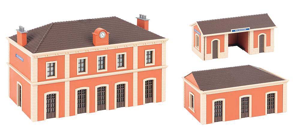 Reichenweier Railway Station Set -- Kit - 3 Structures-2