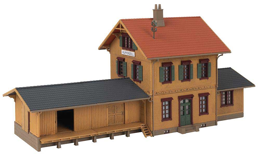 Kupferzell Train Station -- Kit - 12-3/8 x 4-1/16 x 5-11/16"  31.4 x 10.3 x 14.5cm-3