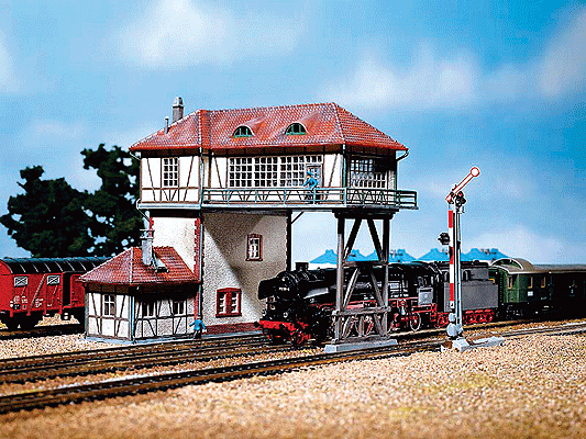 Overhead Signal Tower -- 7 x 6-5/8"  18 x 17cm
