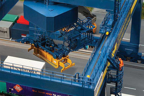 Container Bridge Crane - GVZ Hafen Nurnberg -- Kit - 16-1/2 x 13-11/16 x 10-3/8"  42 x 34.7 x 26.3cm-5