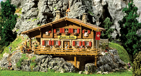 Moser Chalet -- Kit - 6-7/8 x 5 x 3-3/8"  17.5 x 12.5 x 8.5cm