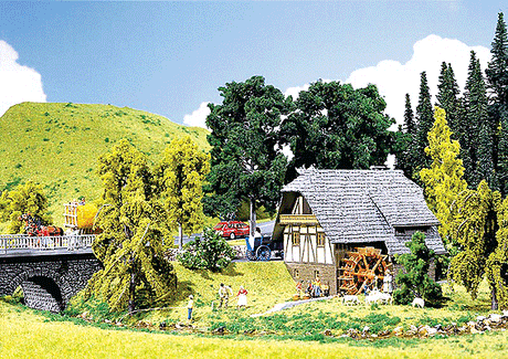 Small Black Forest House -- Kit