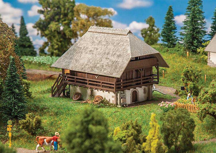 Kinzig Valley Memory Rural House -- Weathered Kit - 4-15/16 x 4-9/16 x 3-7/16"  12.5 x 11.6 x 8.8cm-1