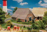 Altlander House -- Weathered Kit - 6 x 4-7/8 x 3-13/16"  15.2 x 12.4 x 9.7cm-1
