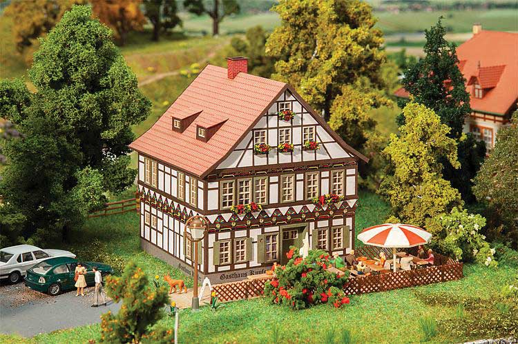 Copper Inn Guest House -- Laser-Cut Card Kit - 4 x 4-3/16 x 4-7/16"  10.1 x 10.7 x 11.3cm-1