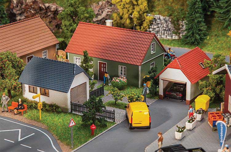 Garage 2-Pack -- Kit - Each: 2-1/2 x 1-3/4 x 1-7/8"  6.4 x 4.5 x 4.7cm-1