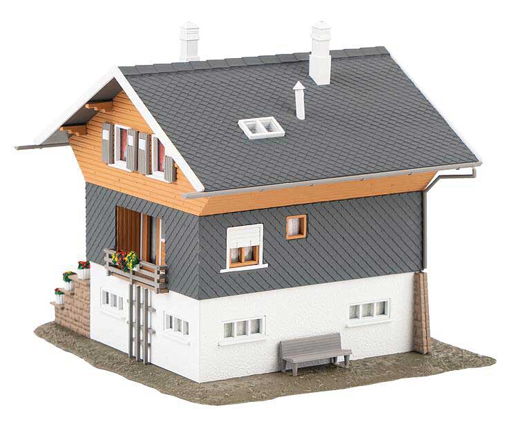 Chalet -- Kit - 4-3/4 x 4-5/16 x 4"  12 x 10.9 x 10.1cm-2