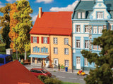2 Small Background (Relief) Town Houses -- Kit - Each: 6.4 x 4.5 x 14.2cm pkg(2)-1