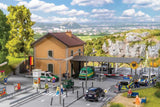 Border Control Point -- Kit - Main Building 6-1/16 x 4-7/16 x 4-5/8"  15.4 x 11.2 x 11.7cm-1