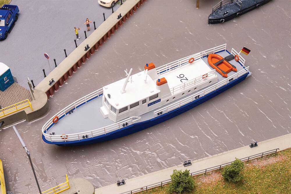 Police Boat - Kit-1